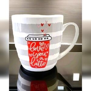 NWOT, California Pantry, Jumbo 28oz 5" Tall Coffee Mug, XOXO I Love You A Latte